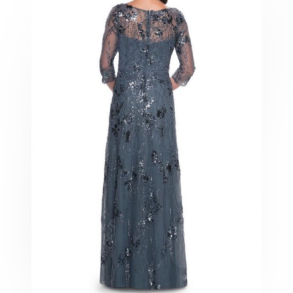 Formal Long Gown - Picture 6 of 6